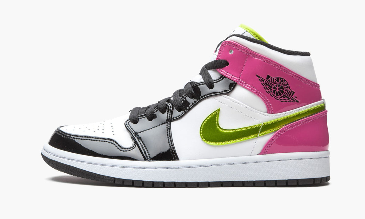 Air Jordan 1 Mid SE "Cyber / Active Fuchsia" - Angle View 2