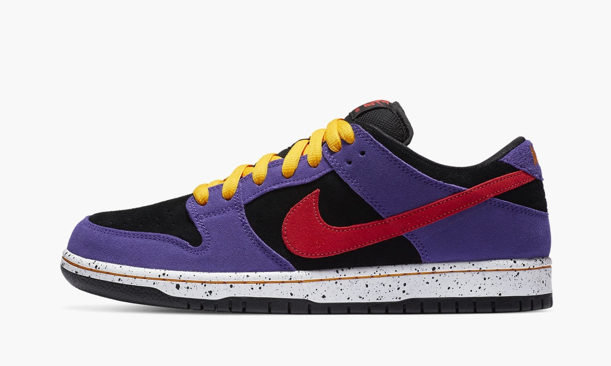 SB Dunk Low "ACG Terra" - View 2