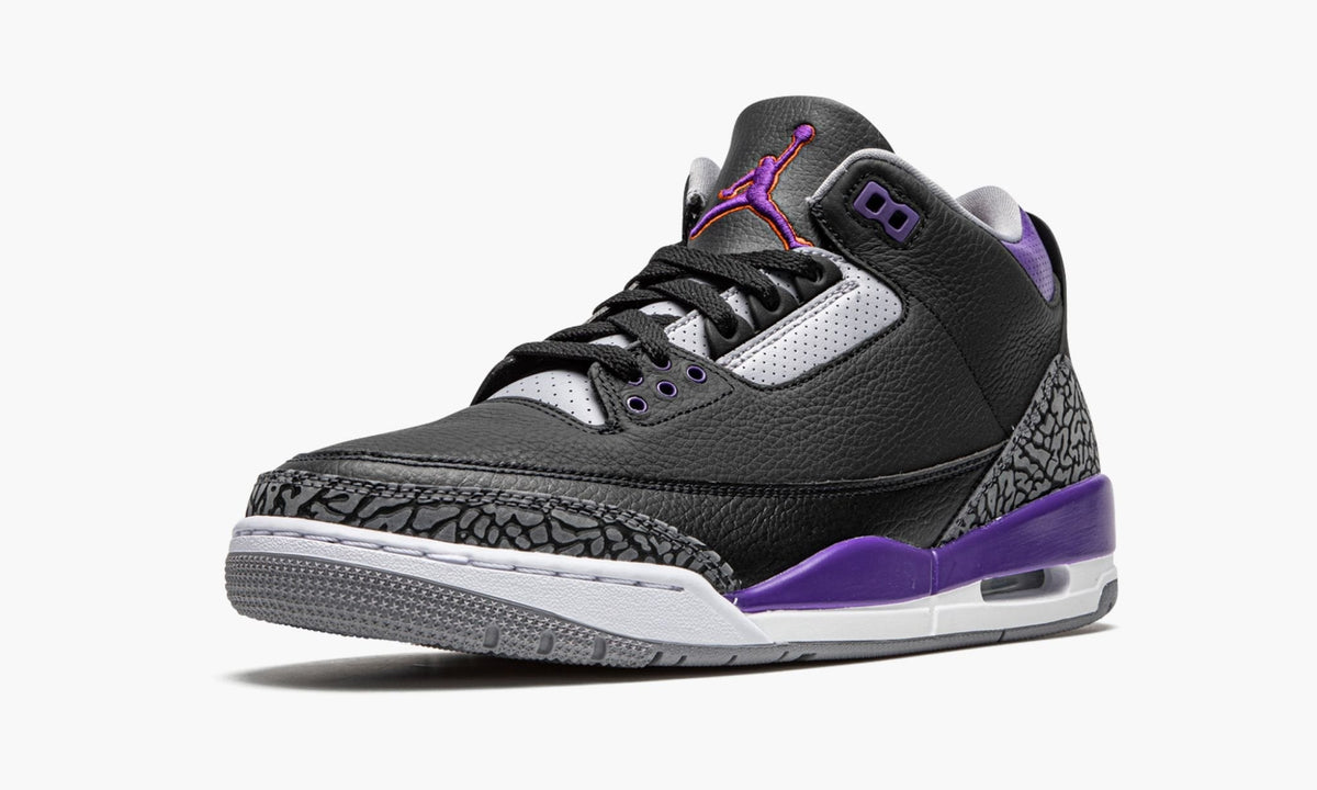 Air Jordan 3 Retro "Court Purple" - Angle View 5