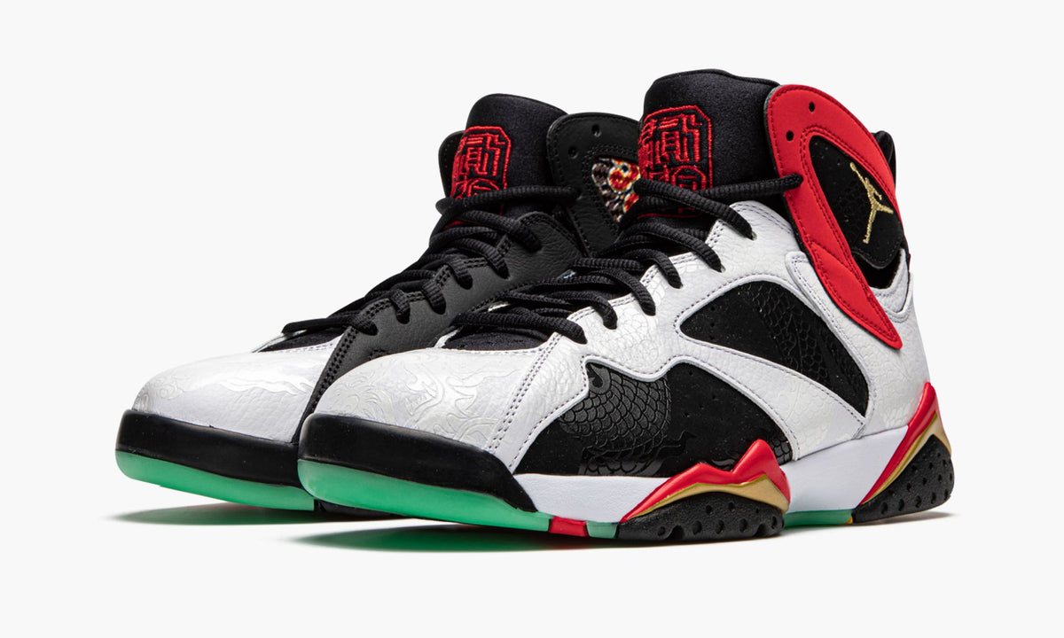 Air Jordan 7 "Greater China" - Angle View 3