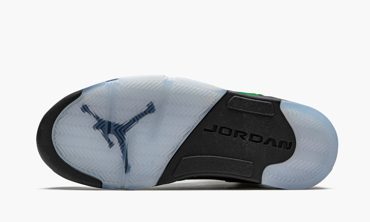 Air Jordan 5 Retro SE "Oregon" - Angle View 6