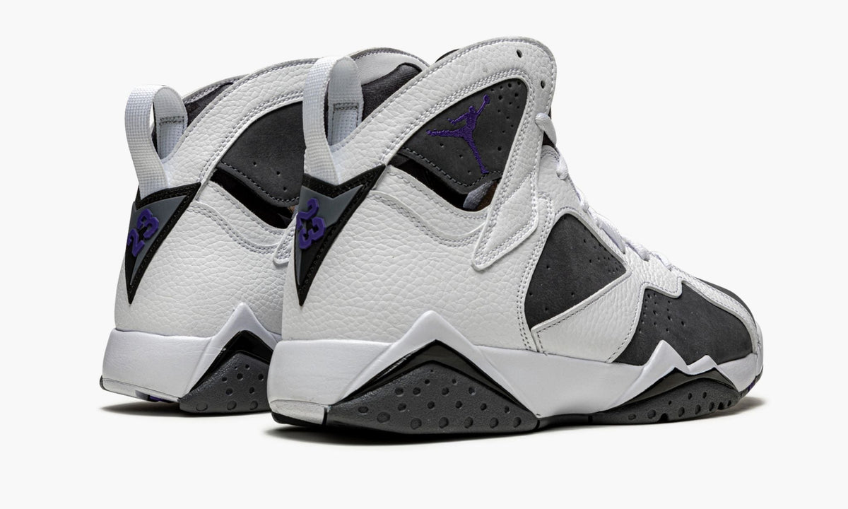 Air Jordan 7 Retro "Flint 2021" - Angle View 4