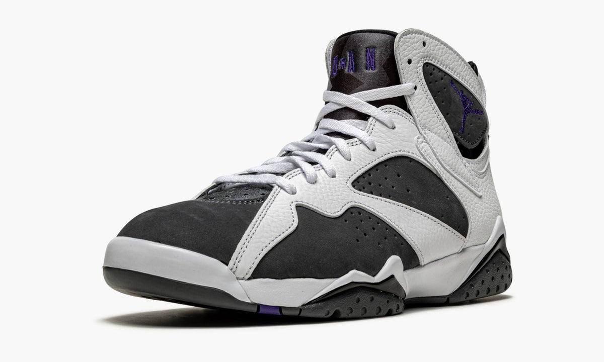 Air Jordan 7 Retro "Flint 2021" - Angle View 5
