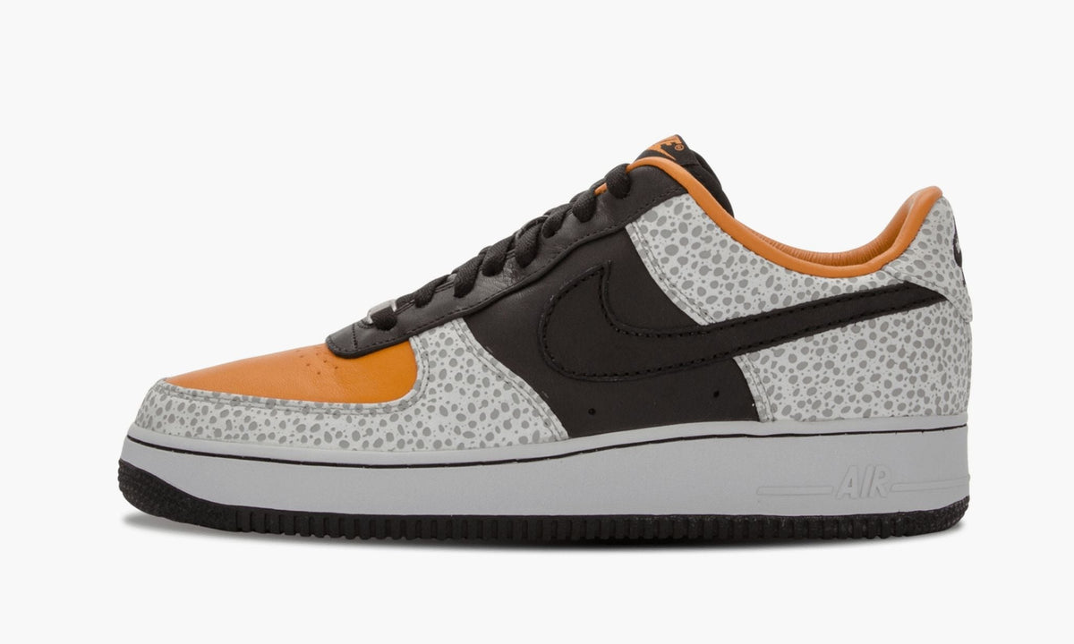 Air Force 1 Low Supreme "Safari" - Angle View 3