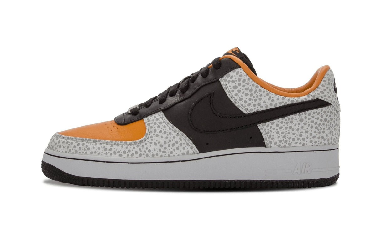 Air Force 1 Low Supreme "Safari" - Angle View 2