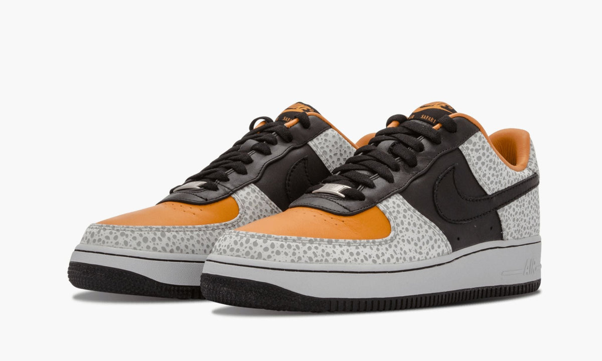 Air Force 1 Low Supreme "Safari" - Angle View 6