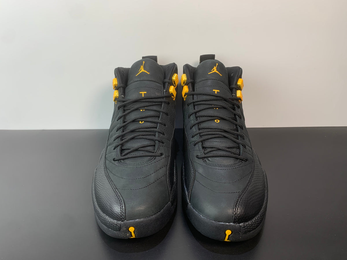 Air Jordan 12 Retro 'Black Taxi' - Angle View 4