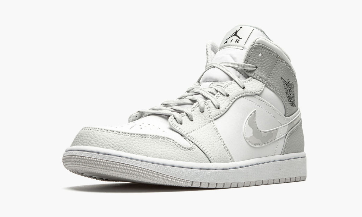 Air Jordan 1 Mid "White Camo" - Angle View 5