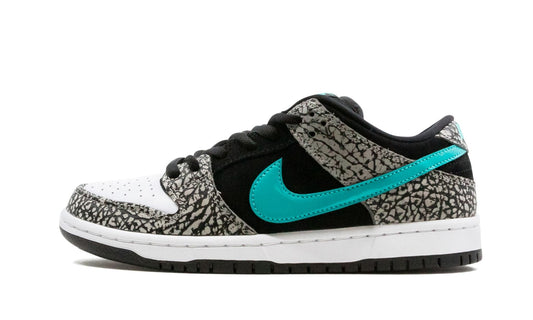 SB Dunk Low Pro "Elephant" - View 1