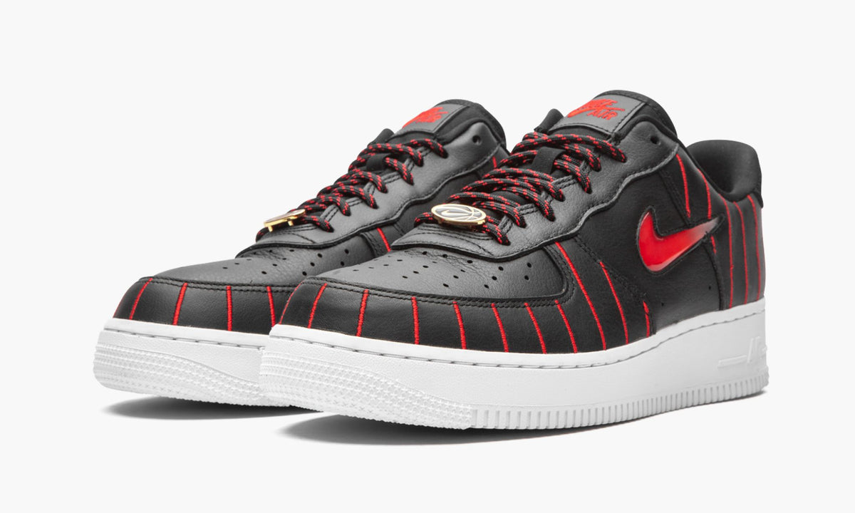 Air Force 1 Low "Pinstripe - Jewel" - Angle View 3