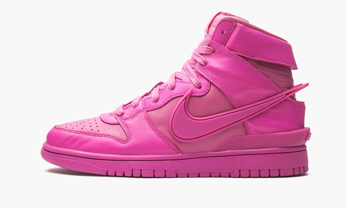 Dunk High SP "Ambush - Lethal Pink" - View 2