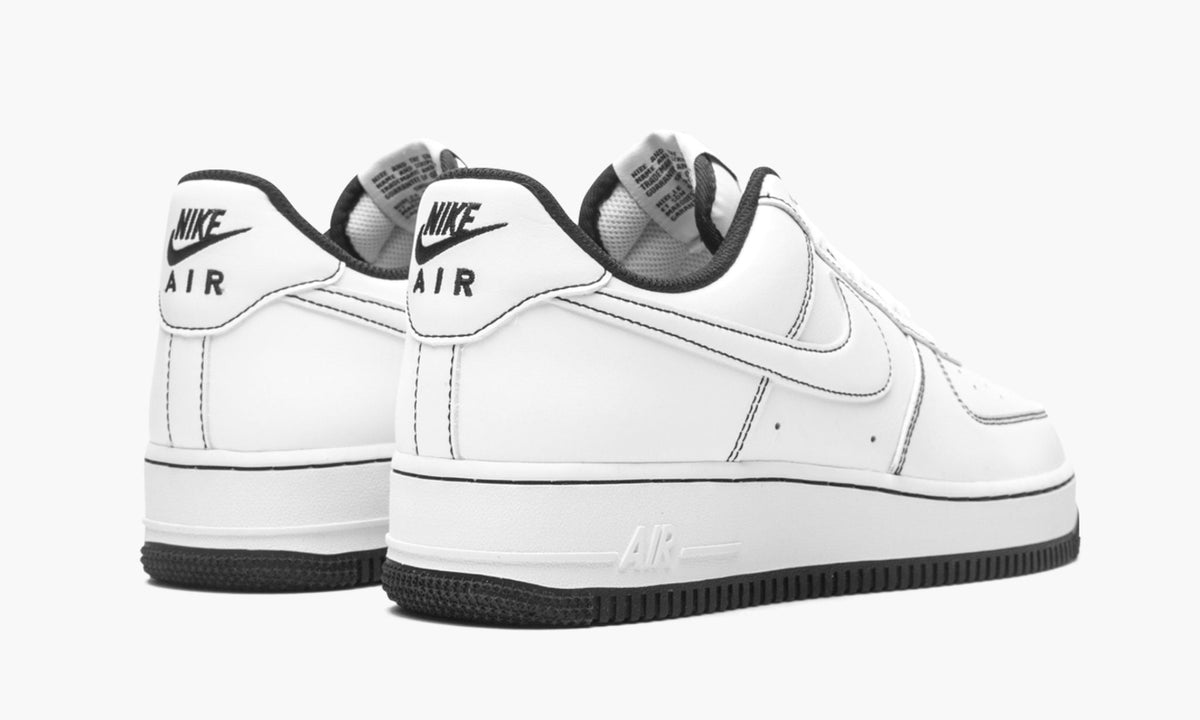 Air Force 1 Low '07 "Contrast Stitching - White / Black" - Angle View 4