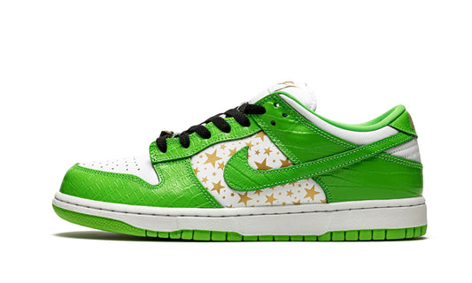 SB Dunk Low "Supreme - Stars - Mean Green" - View 1