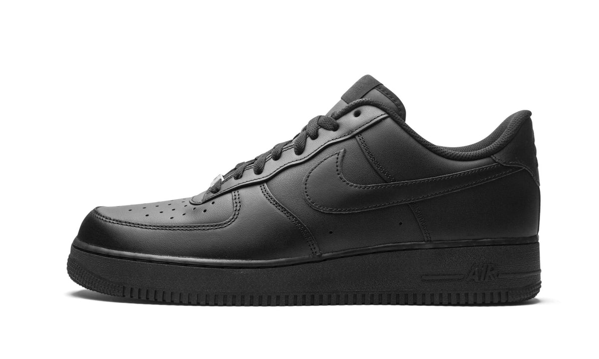 Air Force 1 Low "Triple Black" - Main View