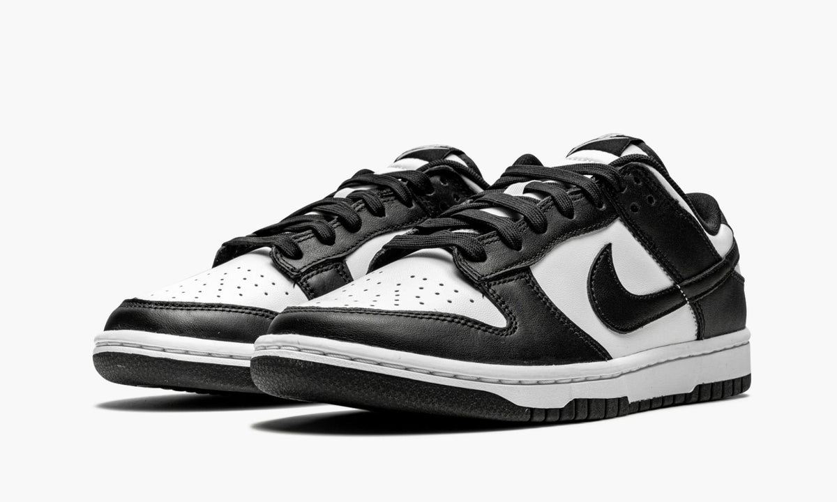 Dunk Low Retro "Black / White" - View 3