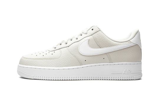 Air Force 1 Low '07 "Light Bone" - Main View
