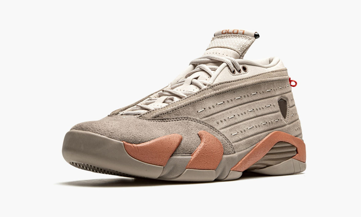 Air Jordan 14 Retro Low "Clot - Terra Blush" - Angle View 5