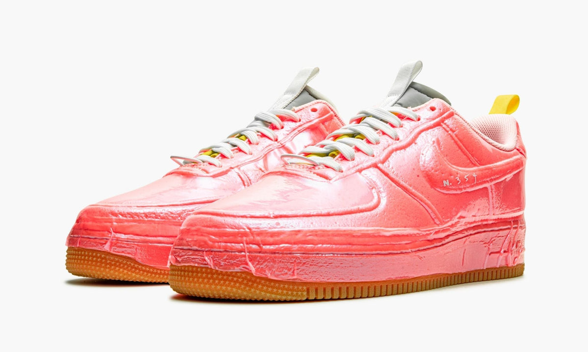 Air Force 1 Low "Experimental Racer Pink" - Angle View 3