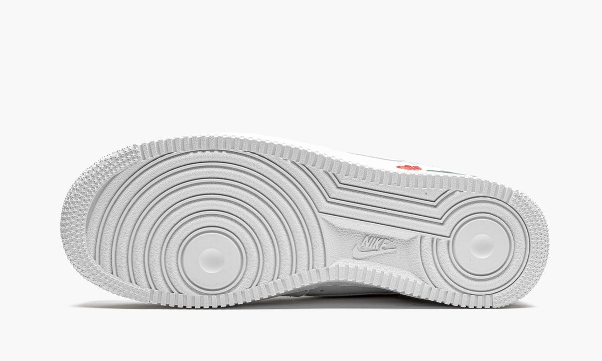 Air Force 1 Low '07 LX "Thank You Plastic Bag" - Angle View 6