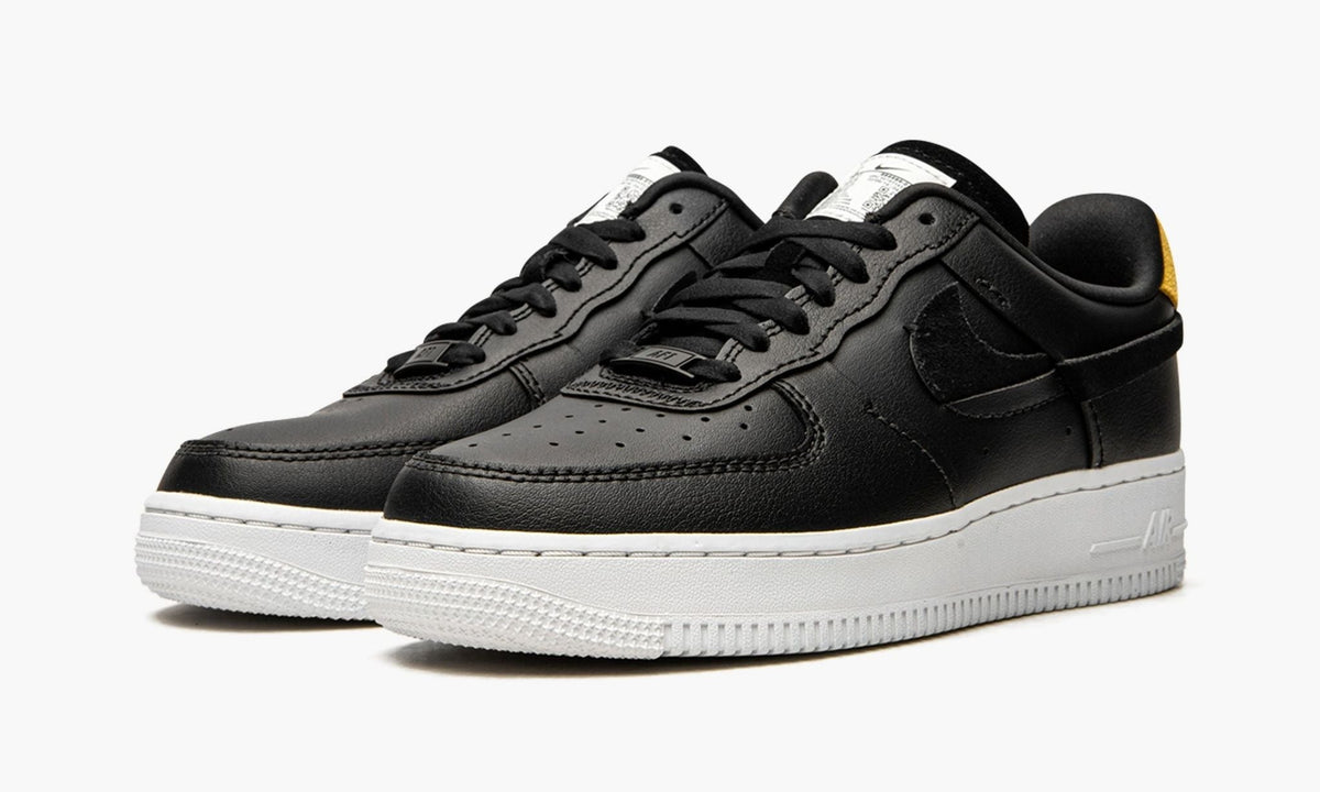 Air Force 1 '07 Low LX "Inside Out" - Angle View 3