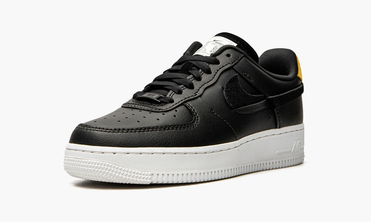 Air Force 1 '07 Low LX "Inside Out" - Angle View 5