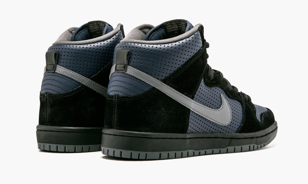 SB Dunk High TRD QS - View 4