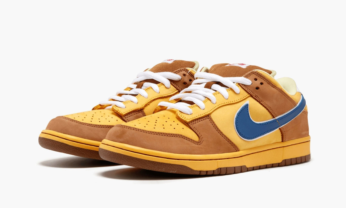 Dunk Low Premium SB "New Castle" - View 3