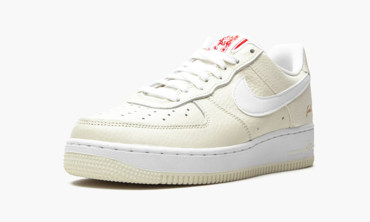 Air Force 1 Low "Popcorn" - Angle View 7
