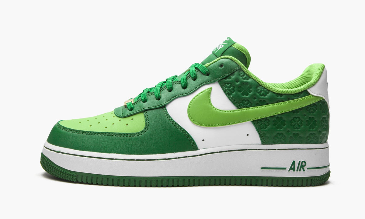 Air Force 1 Low "St Patrick's 2021" - Angle View 2