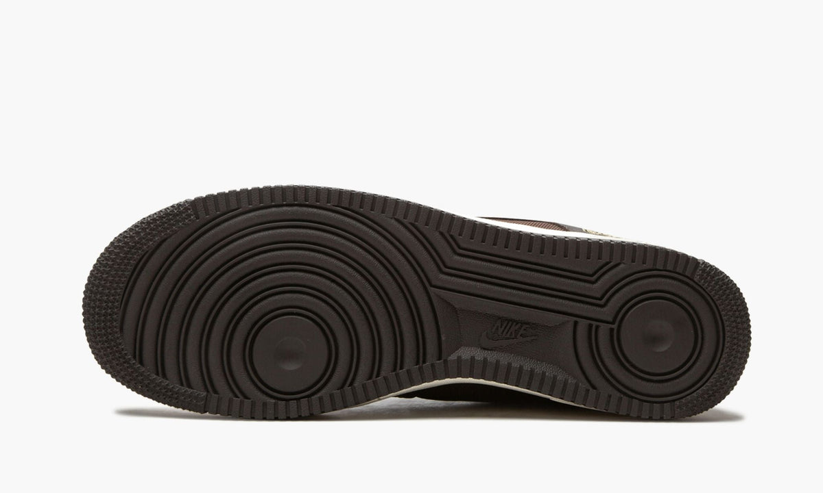Air Force 1 Low Gore-Tex "Baroque Brown" - Angle View 6