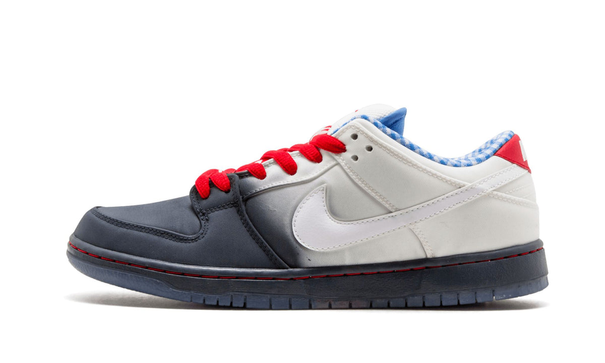 SB Dunk Low Premium "Wizard Of Oz - Dorothy" - View 1