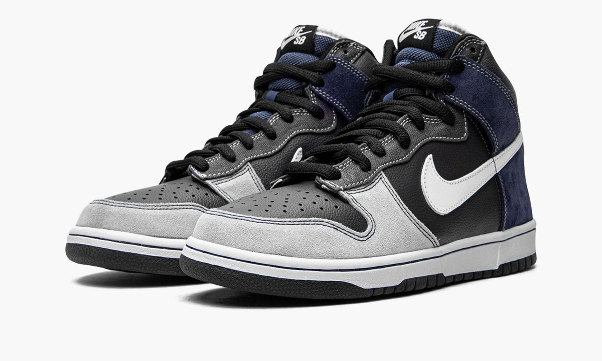 Dunk High Pro SB "UnFutura" - View 3