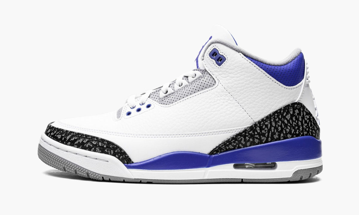 Air Jordan 3 Retro "Racer Blue" - Angle View 2