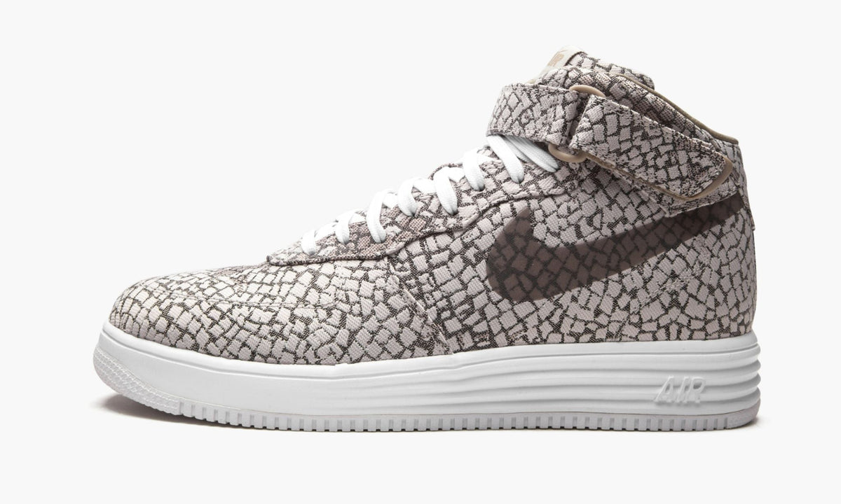 Lunar Force 1 Mid JCRD SP "Sao Paulo" - Angle View 4