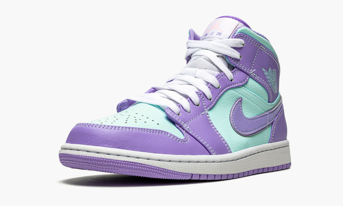 Air Jordan 1 Mid "Purple Pulse / Glacier Blue" - Angle View 5