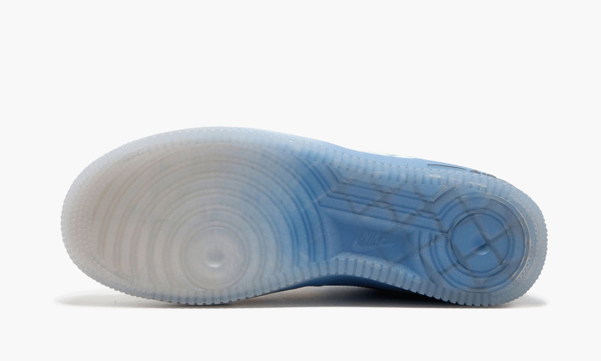 Air Force 1 Comfort PRM W-MAN "Weather Man" - Angle View 6
