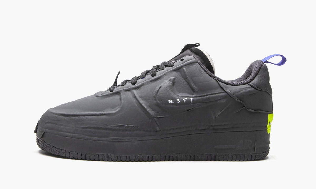 Air Force 1 Experimental "Black" - Angle View 2