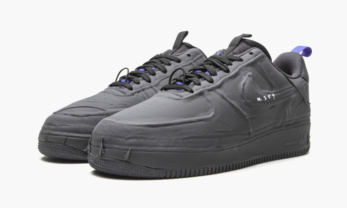 Air Force 1 Experimental "Black" - Angle View 3