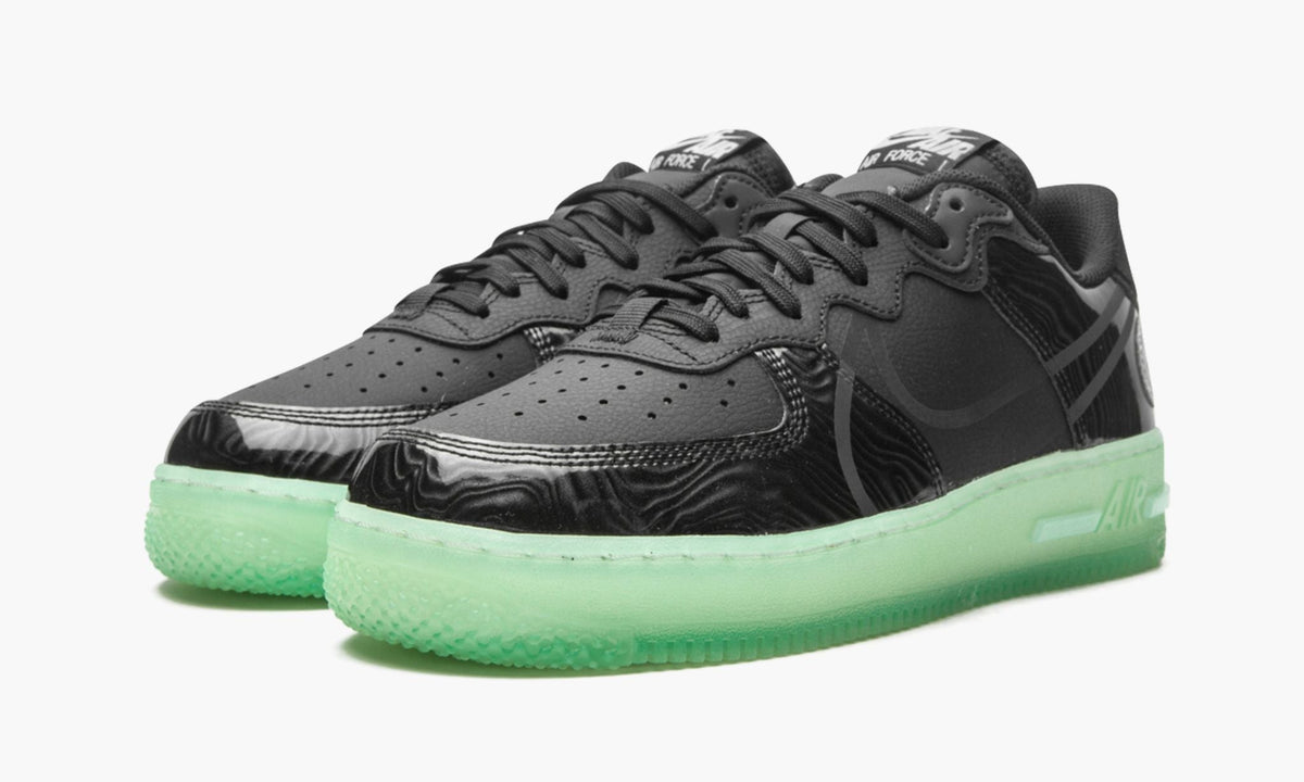 Air Force 1 Low React "All-Star 2021" - Angle View 3