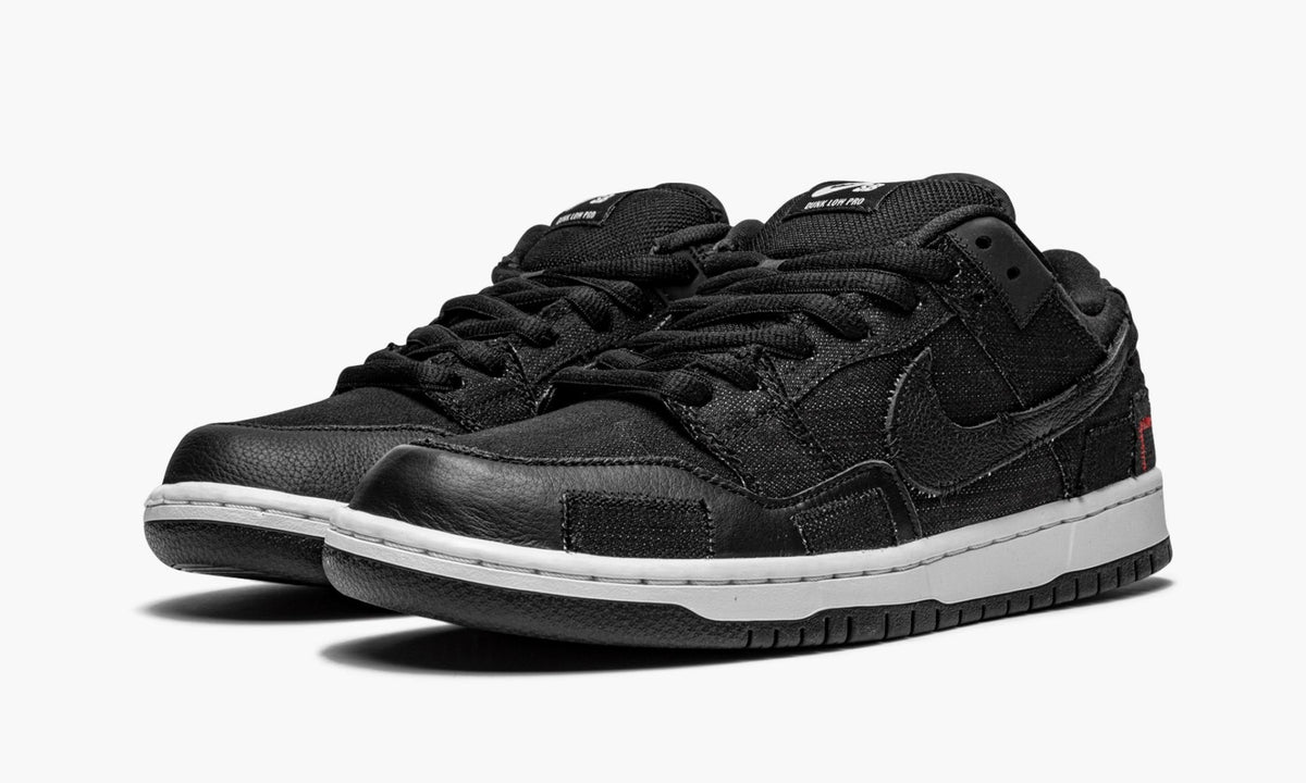 SB Dunk Low "Wasted Youth - Special Box" - View 3