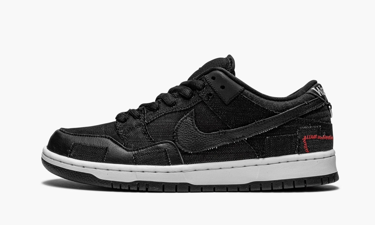 SB Dunk Low "Wasted Youth - Special Box" - View 2