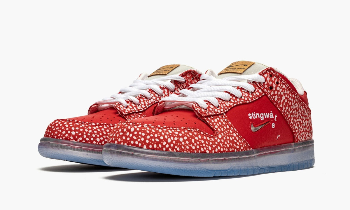 SB Dunk Low "Stingwater - Magic Mushroom" - View 3