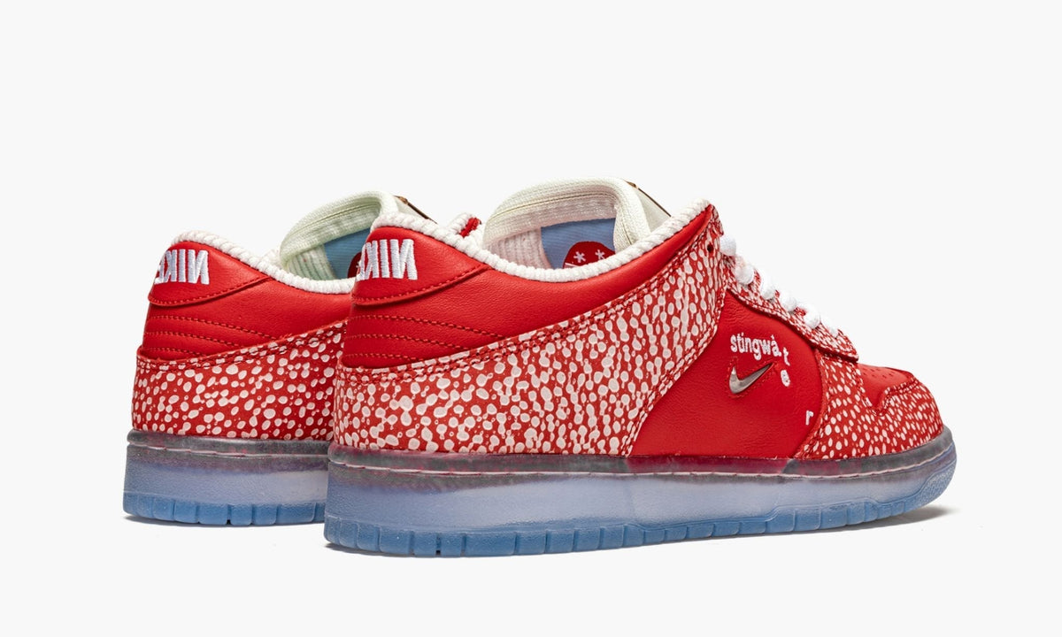 SB Dunk Low "Stingwater - Magic Mushroom" - View 4