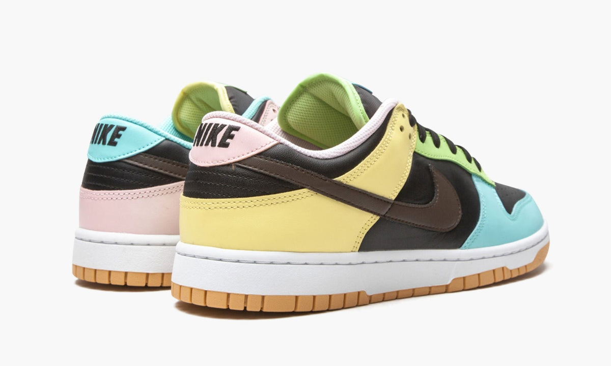 Dunk Low SE "Free 99 - Black" - View 4