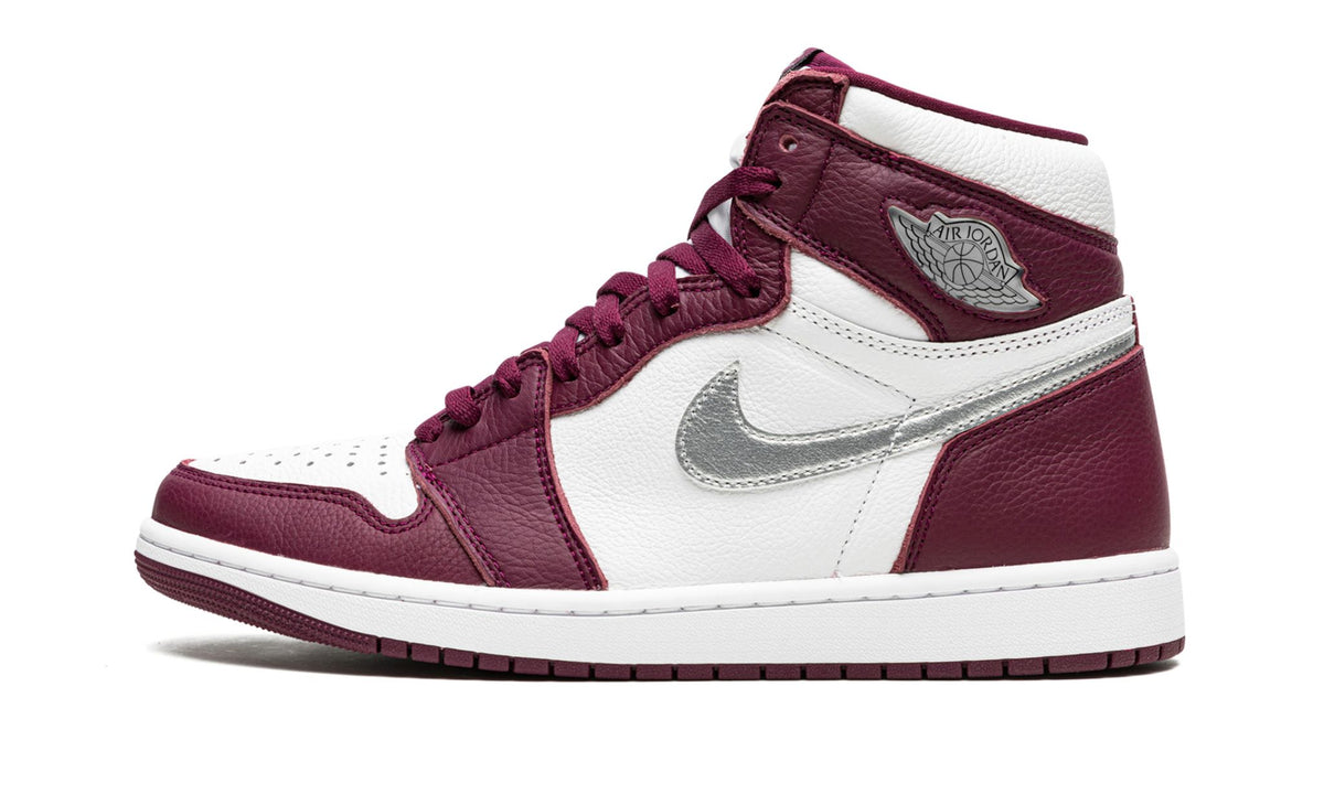 Air Jordan 1 Retro High OG "Bordeaux" - Main View
