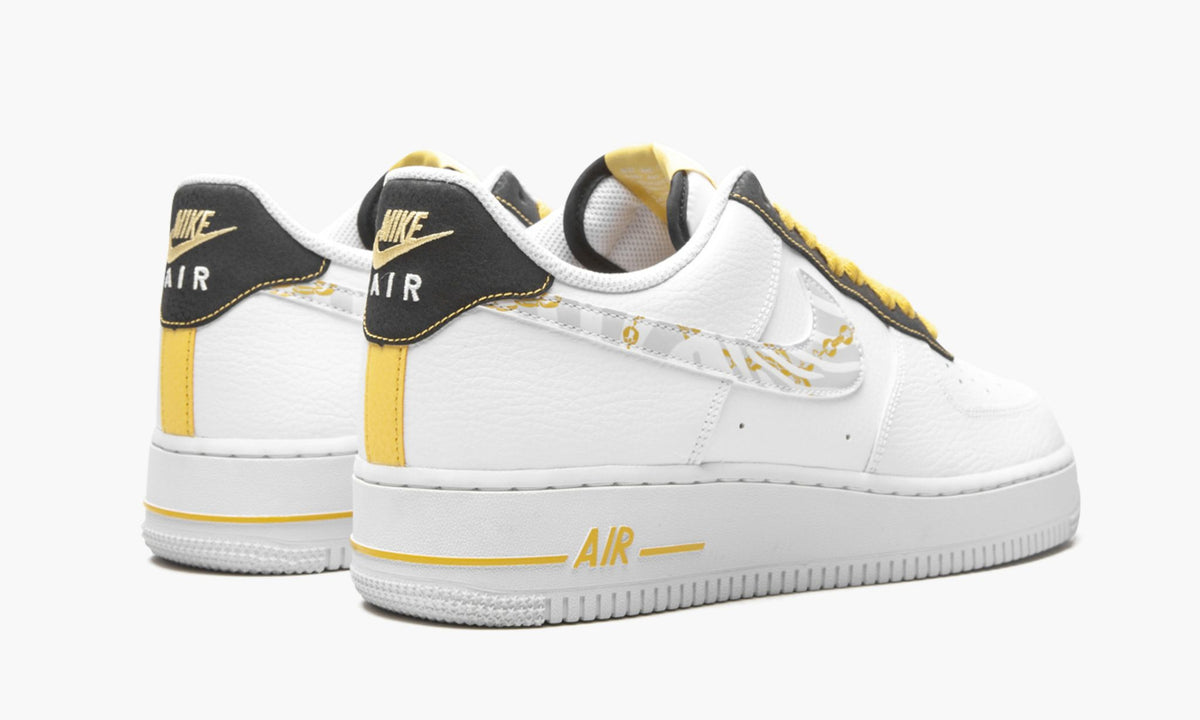 Air Force 1 Low "Gold Link Zebra" - Angle View 4