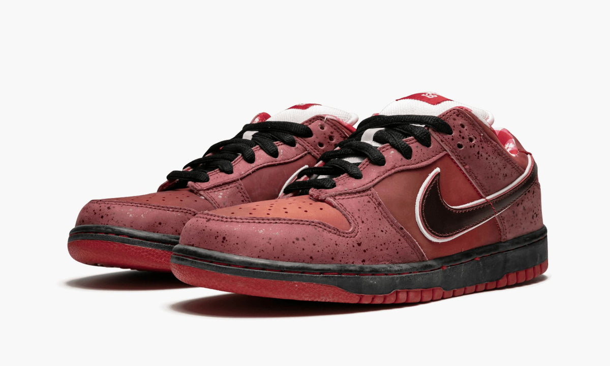 SB Dunk Low Premium "Red Lobster - Concepts" - View 3