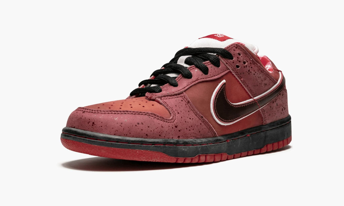 SB Dunk Low Premium "Red Lobster - Concepts" - View 5
