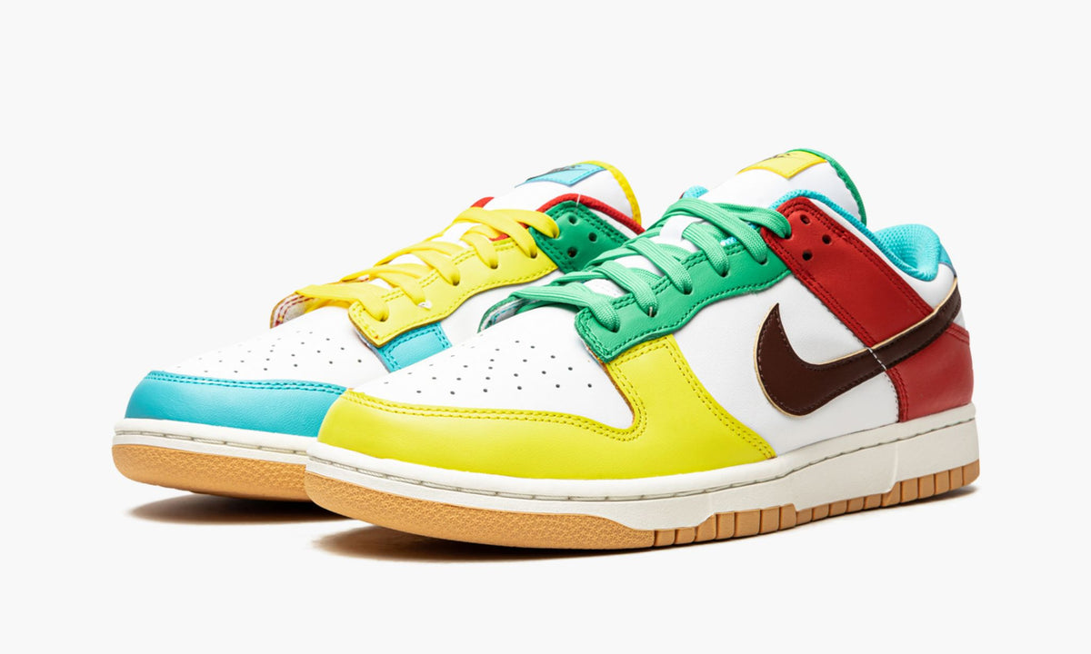 Dunk Low "Free 99 - White" - View 3