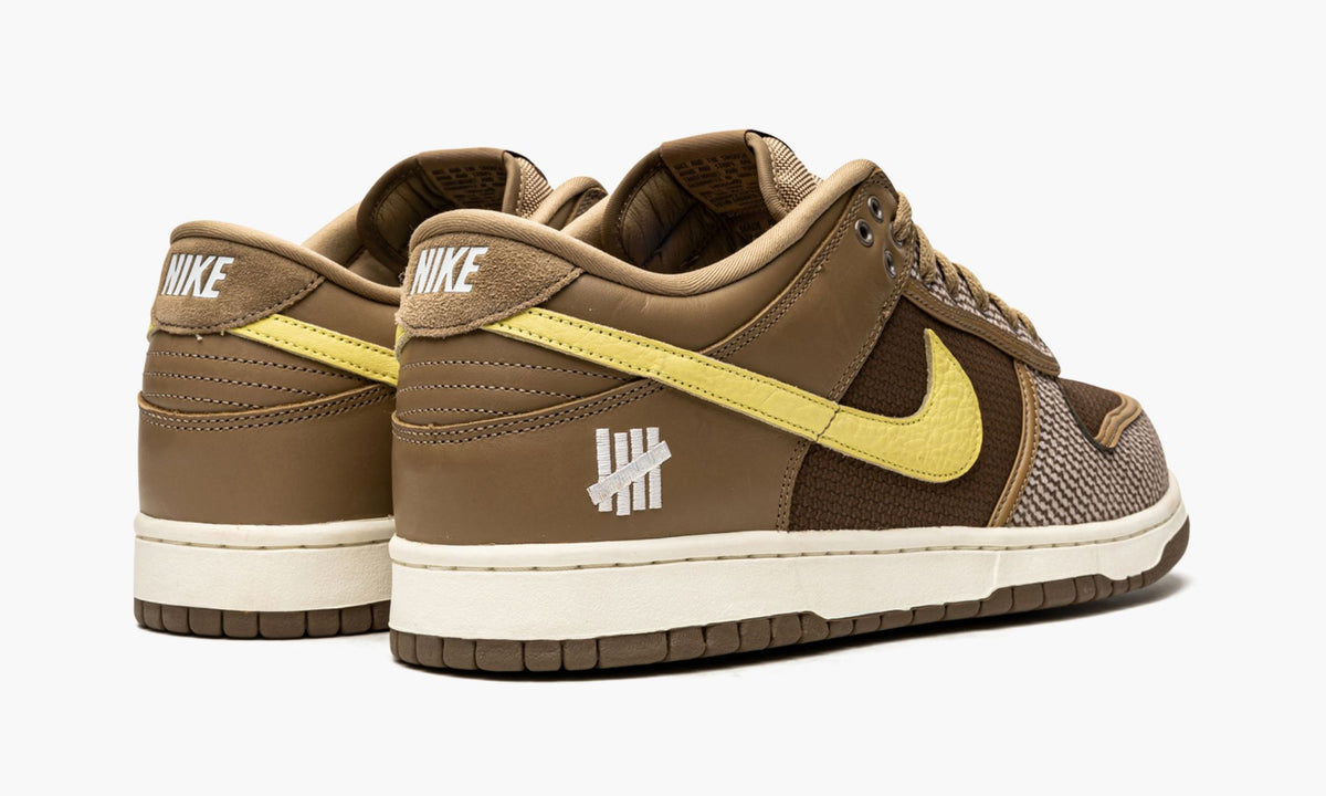 Dunk Low SP "Undefeated -  Canteen" - View 4